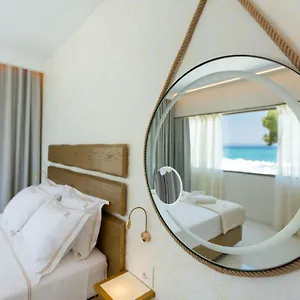 2* Hotel Laguna Boutique